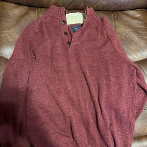 Thick Red Pull Over
